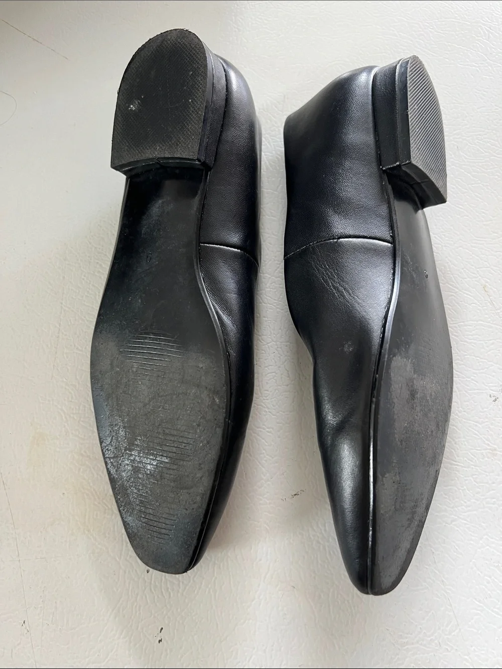 Steve Madden Black Leather Square-Toe Slip-Ons size 9M